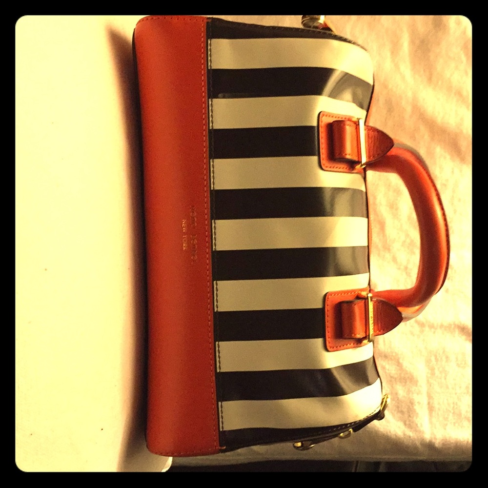 Henri Bendel purse
